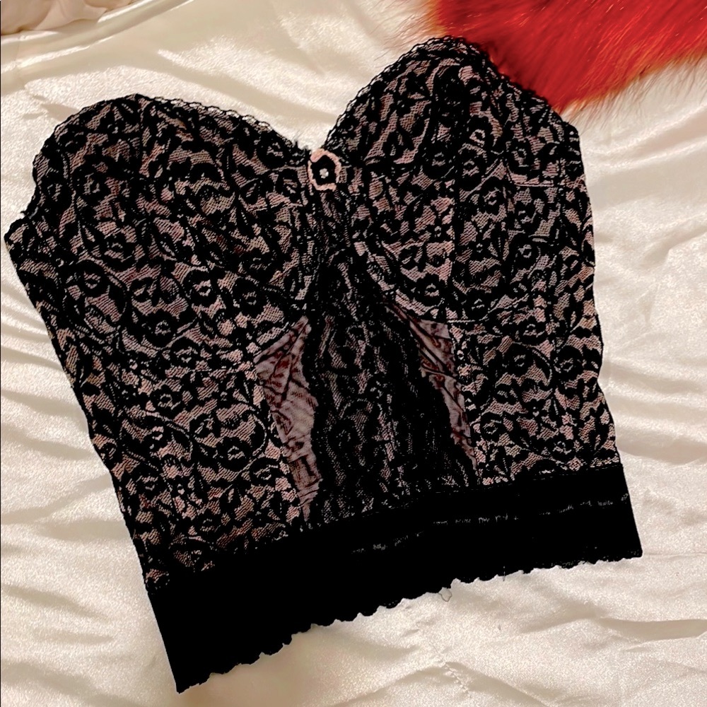 ♥️Black Lace Bustier Top